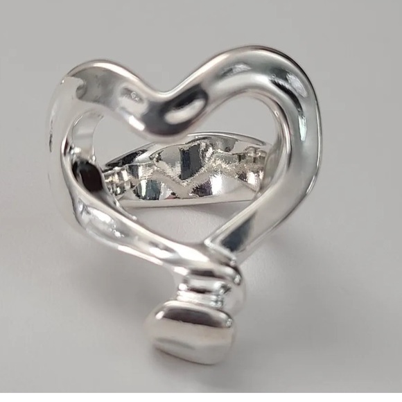 Uno De 50 Ring • Nailed Heart • Silver • Various Sizes - Picture 3 of 14